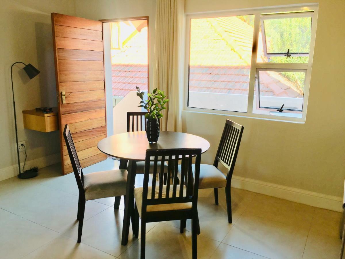 Kilkenny Cottages 2 Bedroom Unit Γιοχάνεσμπουργκ Εξωτερικό φωτογραφία