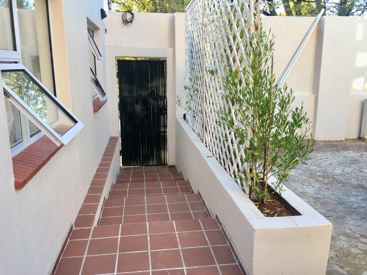 Kilkenny Cottages 2 Bedroom Unit Γιοχάνεσμπουργκ Εξωτερικό φωτογραφία